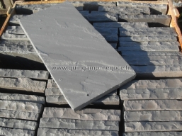 Dalle en grès gris d'inde 